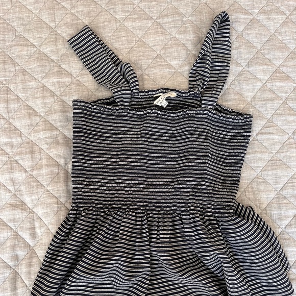 NWOT Madewell texture and thread smocked tank top - Picture 5 of 5